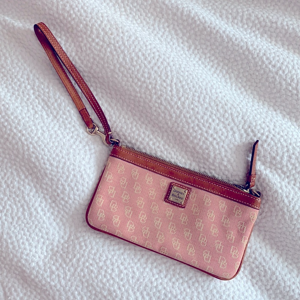 Dooney & Bourke Wristlet